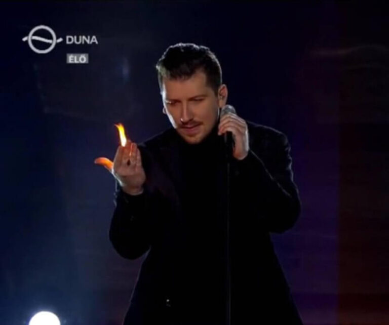 Vastag Tamás keze lángol