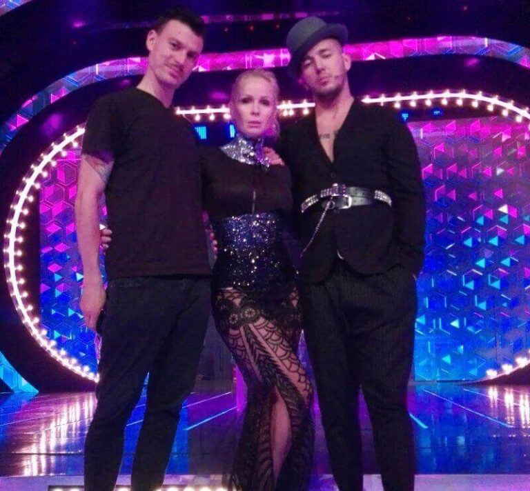 Köllő Babettel és Curtisszel